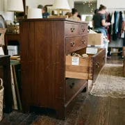 Mahogany Six-Drawer Dresser — photo 2